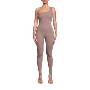 New Skims All-In-One Shoulder One Piece Tan Jumpsuit Women’s Size Medi